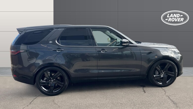 Land Rover Discovery 3.0 D300 R-Dynamic HSE 5dr Auto Diesel Station Wagon